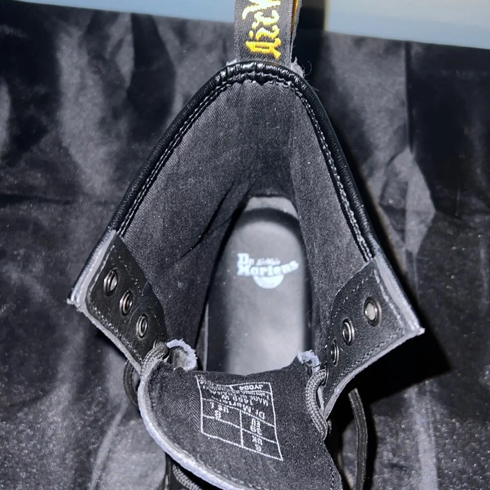 Dr. Martens Air Wave Women’s 1460 Vonda Floral Lace Up Boots US 8 - Picture 9 of 9